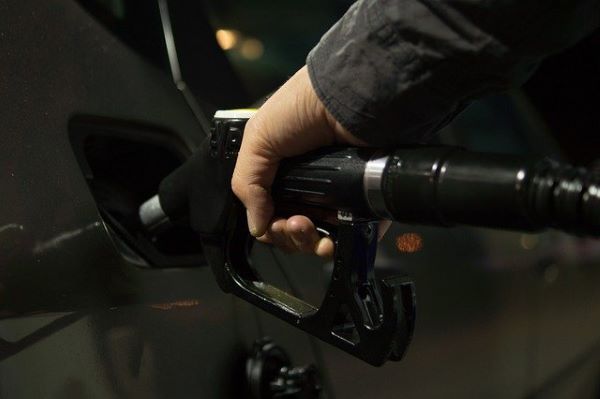 Gas pump - exhaust leak symptoms