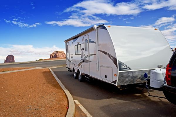 How to Jack Up A Dual Axle Travel Trailer